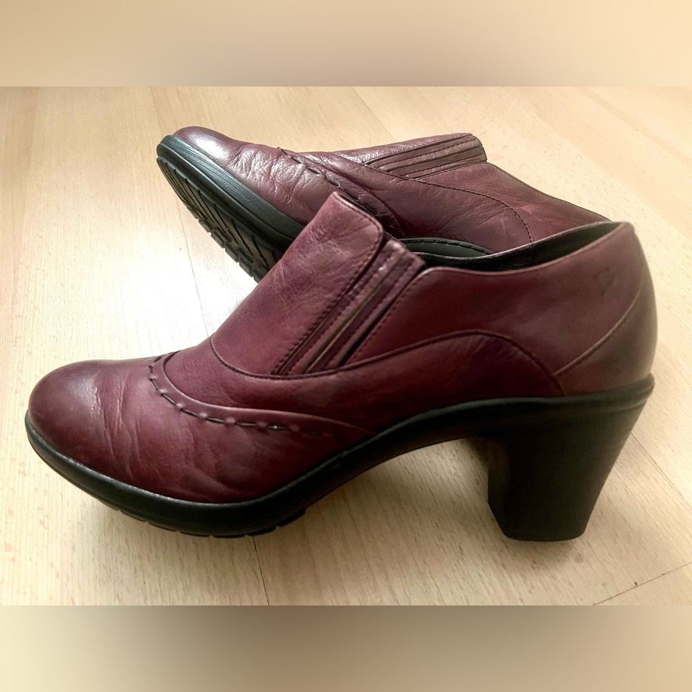 Josef Seibel Maroon Leather Heels